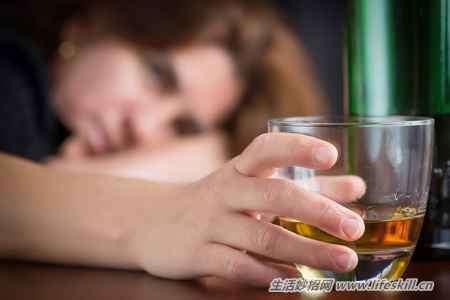 醉酒后为何会头痛?吃什么能缓解?